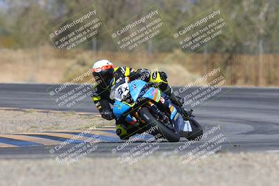 media/Mar-21-2025-CVMA Friday Practice (Fri) [[30cd4fe323]]/2-Racer 1/Session 3 (Turn 3)/